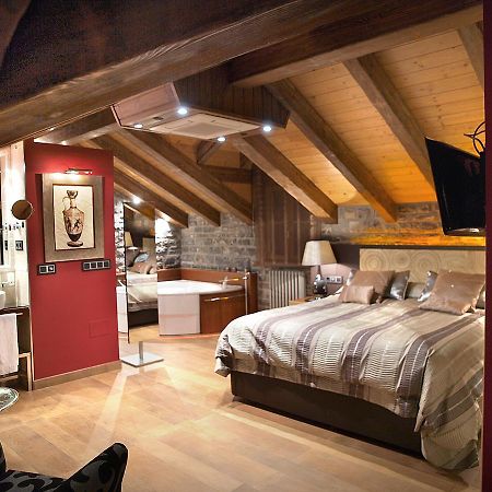 Aparta-Hotel Puertolas Escuer Zewnętrze zdjęcie