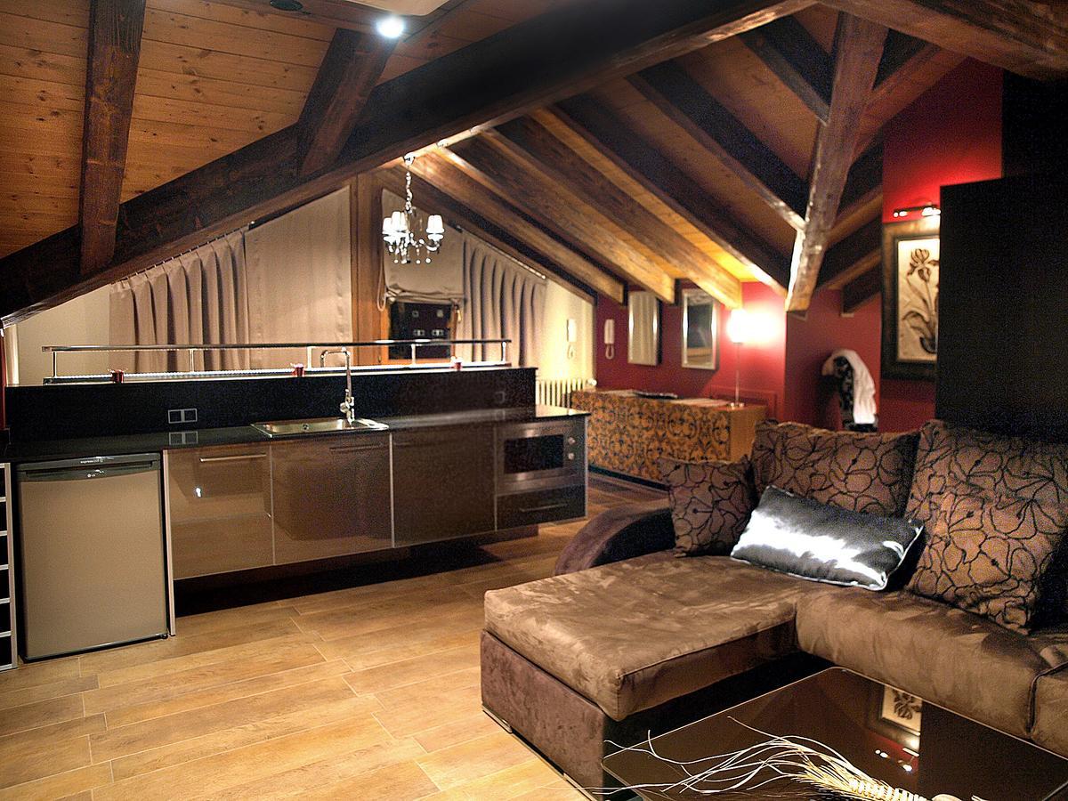 Aparta-Hotel Puertolas Escuer Zewnętrze zdjęcie